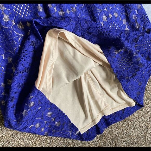 Skies Are Blue Dress New Lace Lined Bell Sleeve Formal Dressy Womens Size XS - Picture 7 of 11